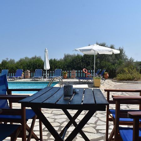 Ithaki Holidays Frínion Buitenkant foto