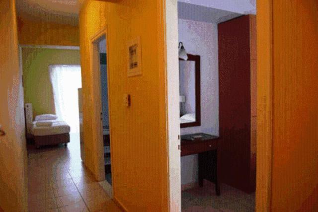 Ithaki Holidays Frínion Kamer foto
