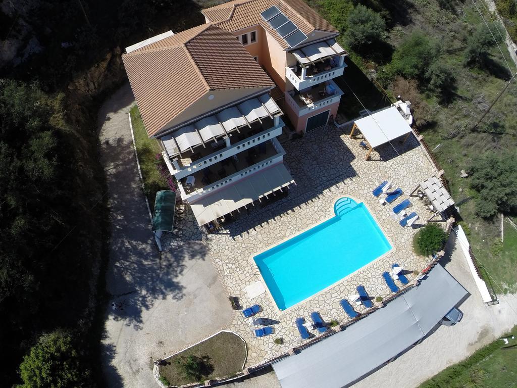 Ithaki Holidays Frínion Buitenkant foto