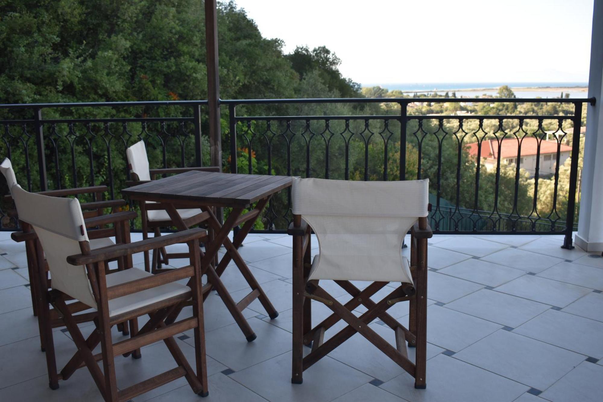 Ithaki Holidays Frínion Buitenkant foto