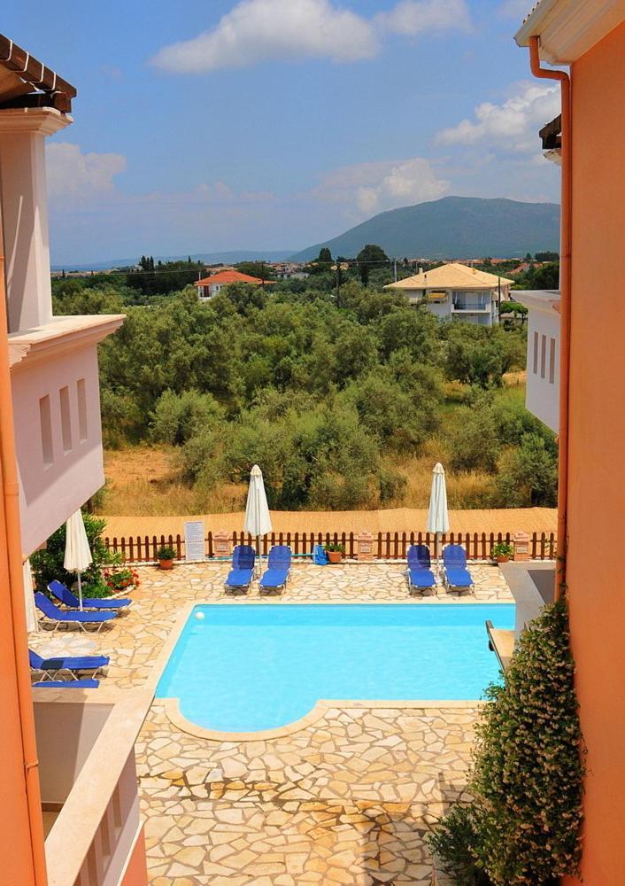Ithaki Holidays Frínion Buitenkant foto